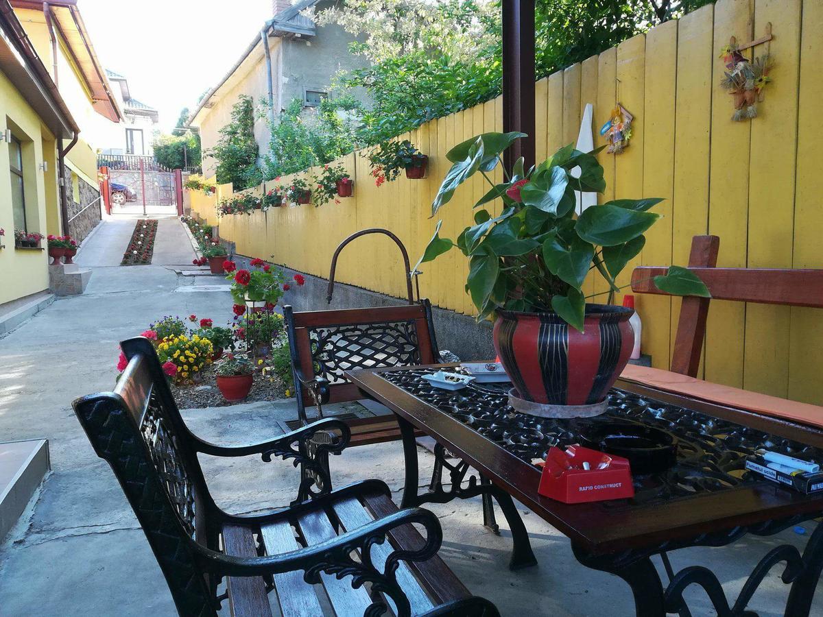 Casa Voica Turda Exterior foto